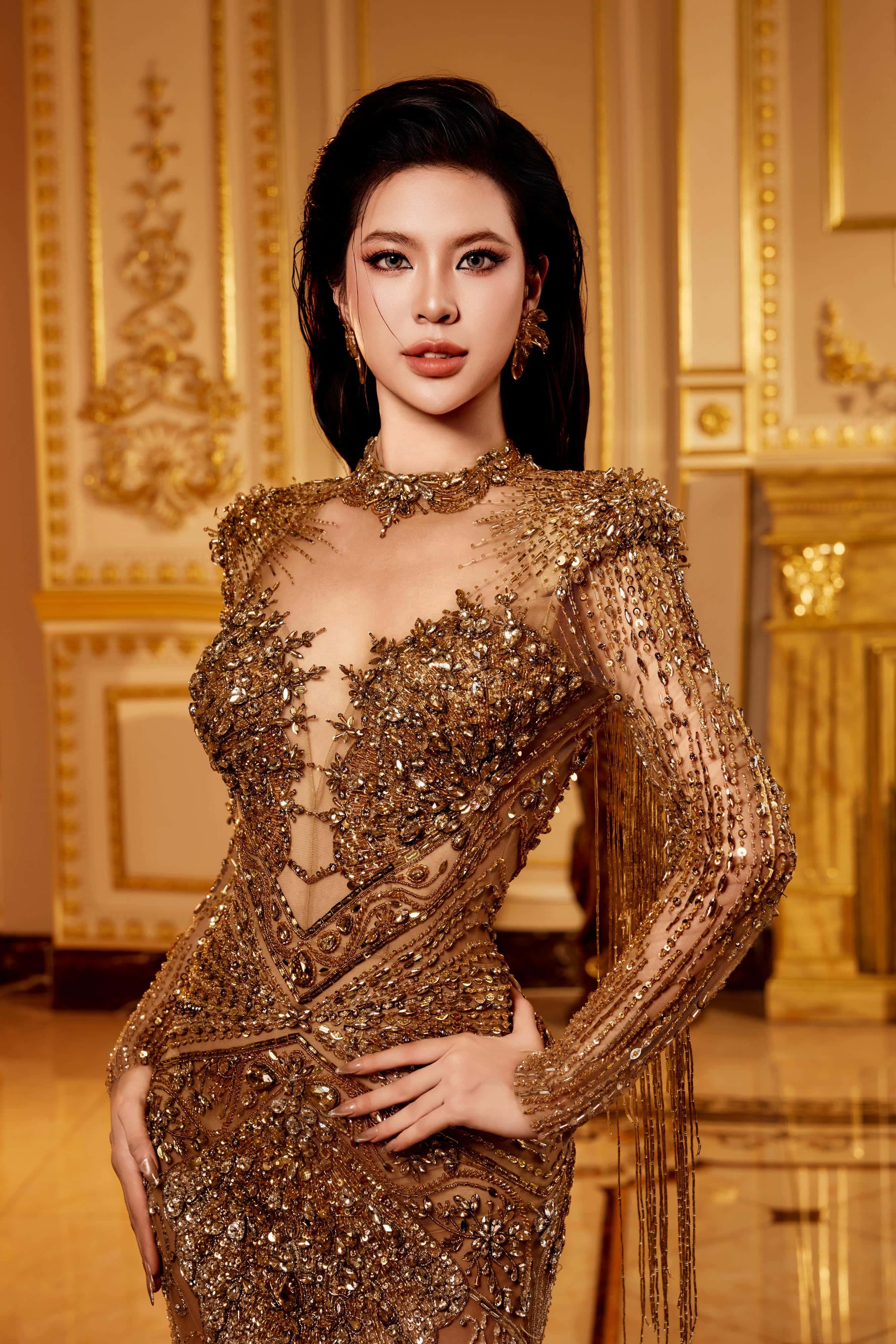 Hồ Thị Hoàng Huyên